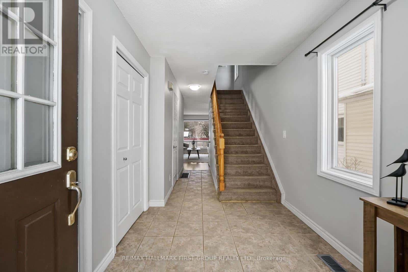 946 FAIRBANKS ROAD — Cobourg, Ontario - Photo 4 of 47