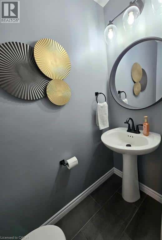 Kitchener — Kitchener - Photo 5 of 12