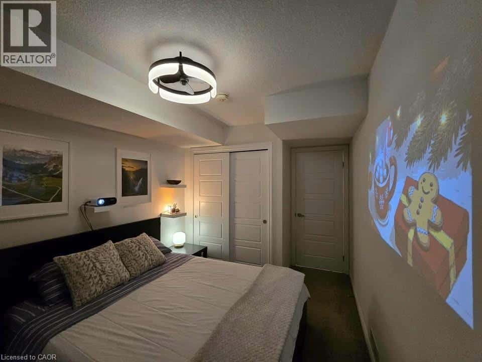 Kitchener — Kitchener - Photo 3 of 12