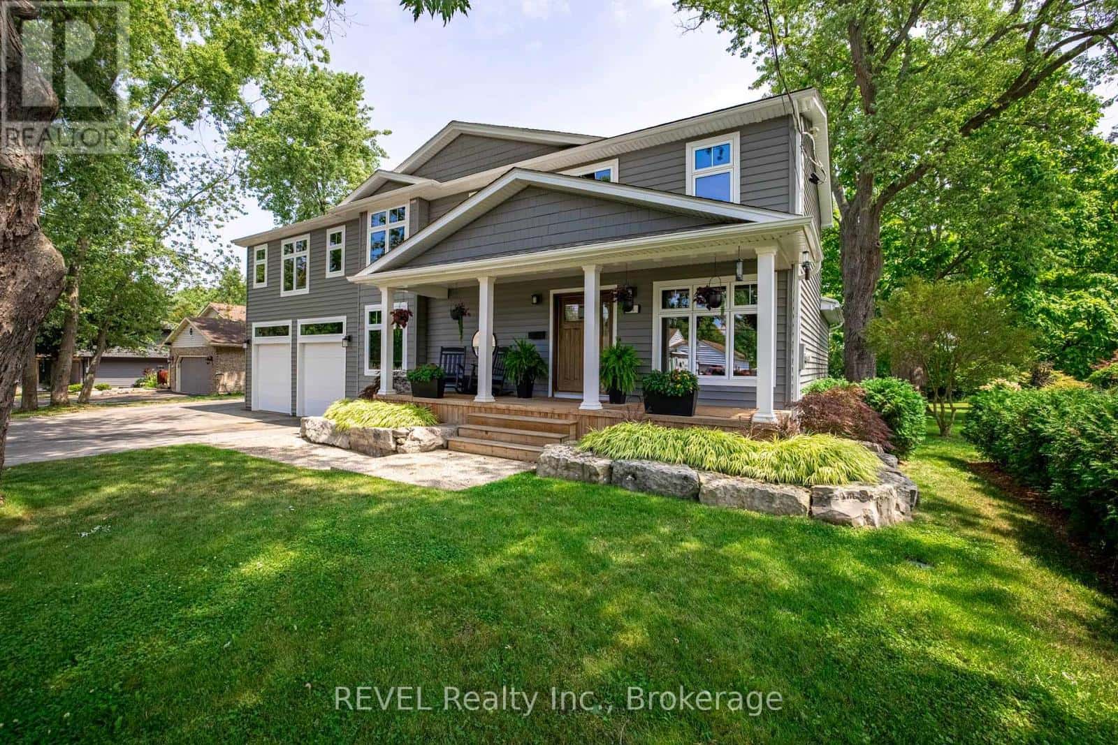 74 MONTGOMERY ROAD — Welland (N. Welland), Ontario - Photo 3 of 50