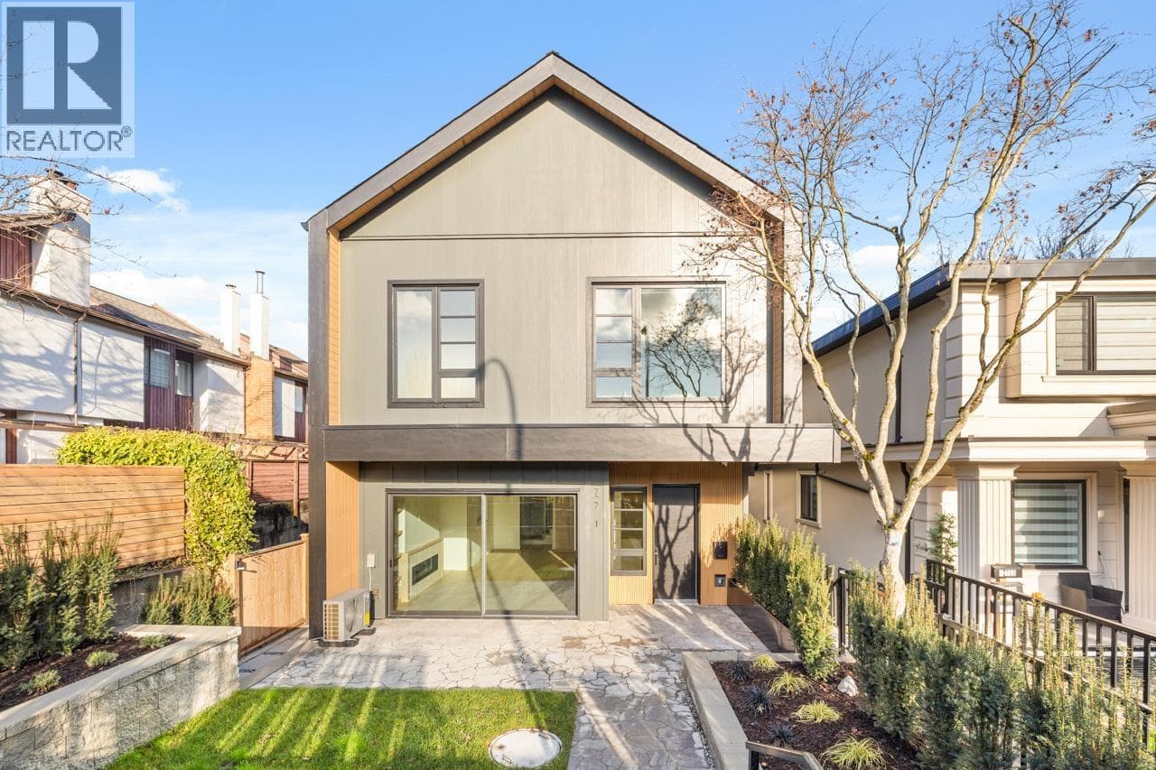 2 727 E 31ST AVENUE — Vancouver, British Columbia - Main photo