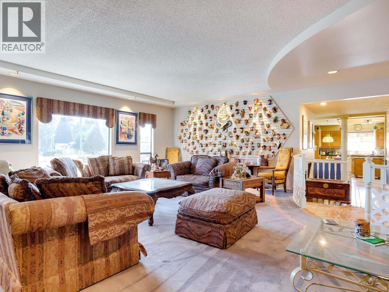 960 PORTER STREET — Coquitlam, British Columbia - Photo 5 of 32