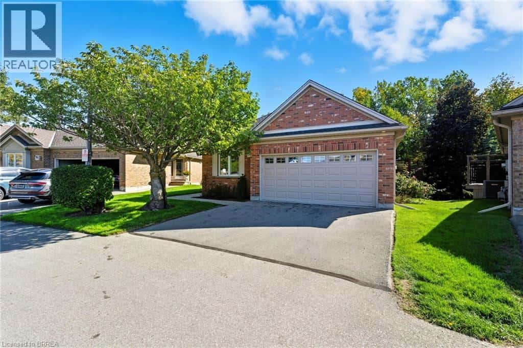 422 POWERLINE Road Unit# 34 — Brantford, Ontario - Photo 2 of 50