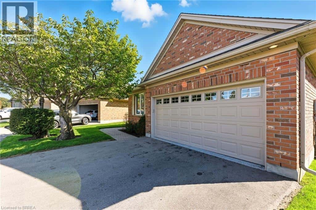 422 POWERLINE Road Unit# 34 — Brantford, Ontario - Photo 4 of 50