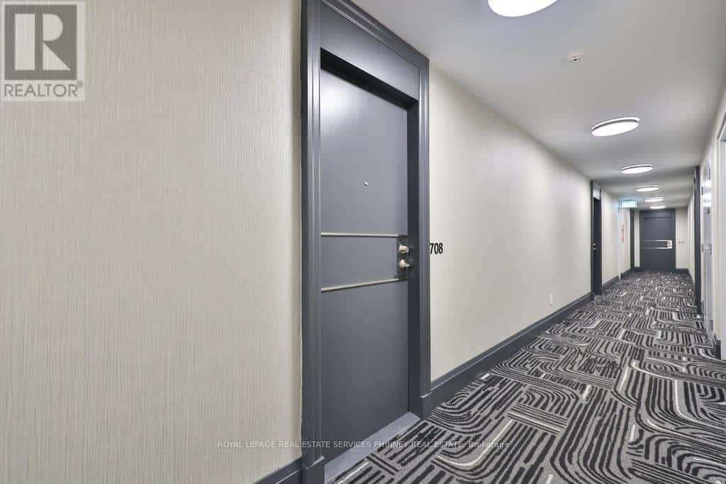 708 - 30 GRAND TRUNK CRESCENT — Toronto (Waterfront Communities), Ontario - Photo 5 of 29