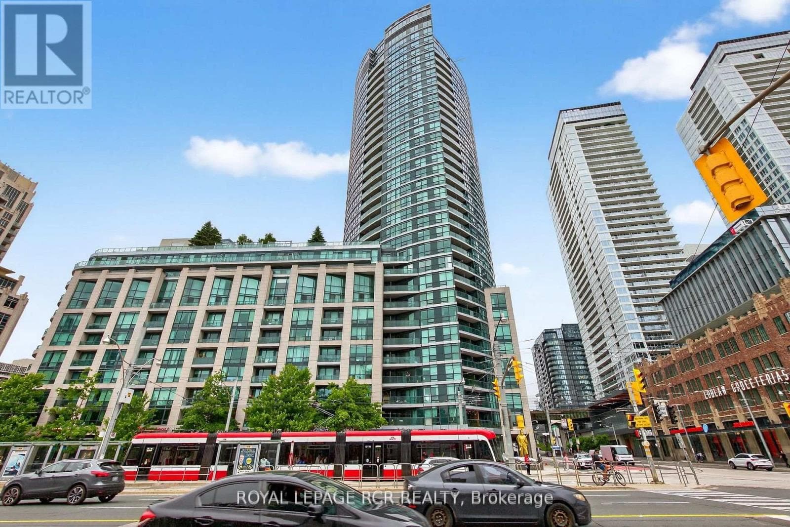 310 - 600 FLEET STREET — Toronto (Niagara), Ontario - Main photo