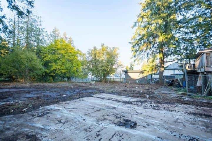 13357 62 AVENUE — Surrey, British Columbia - Photo 4 of 9