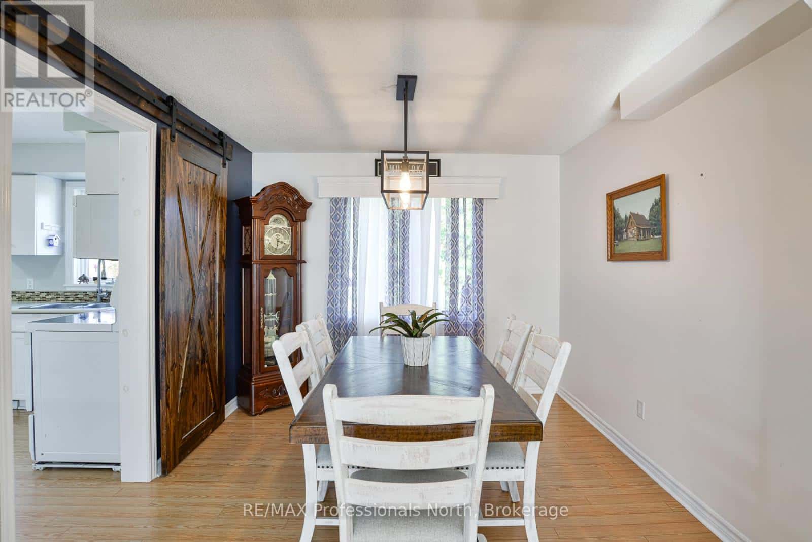 6 LANKIN AVENUE — Bracebridge (Monck (Bracebridge)), Ontario - Photo 5 of 26