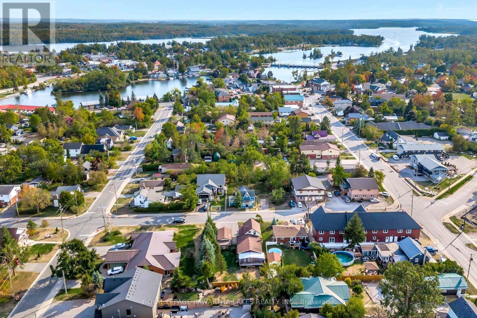 19 PRINCE STREET E — Kawartha Lakes (Bobcaygeon), Ontario - Photo 3 of 47