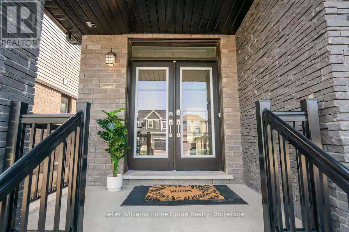 70 CONCORD DRIVE — Thorold (Rolling Meadows), Ontario - Photo 2 of 44