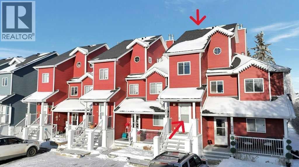 605, 5220 50A Avenue — Sylvan Lake, Alberta - Main photo