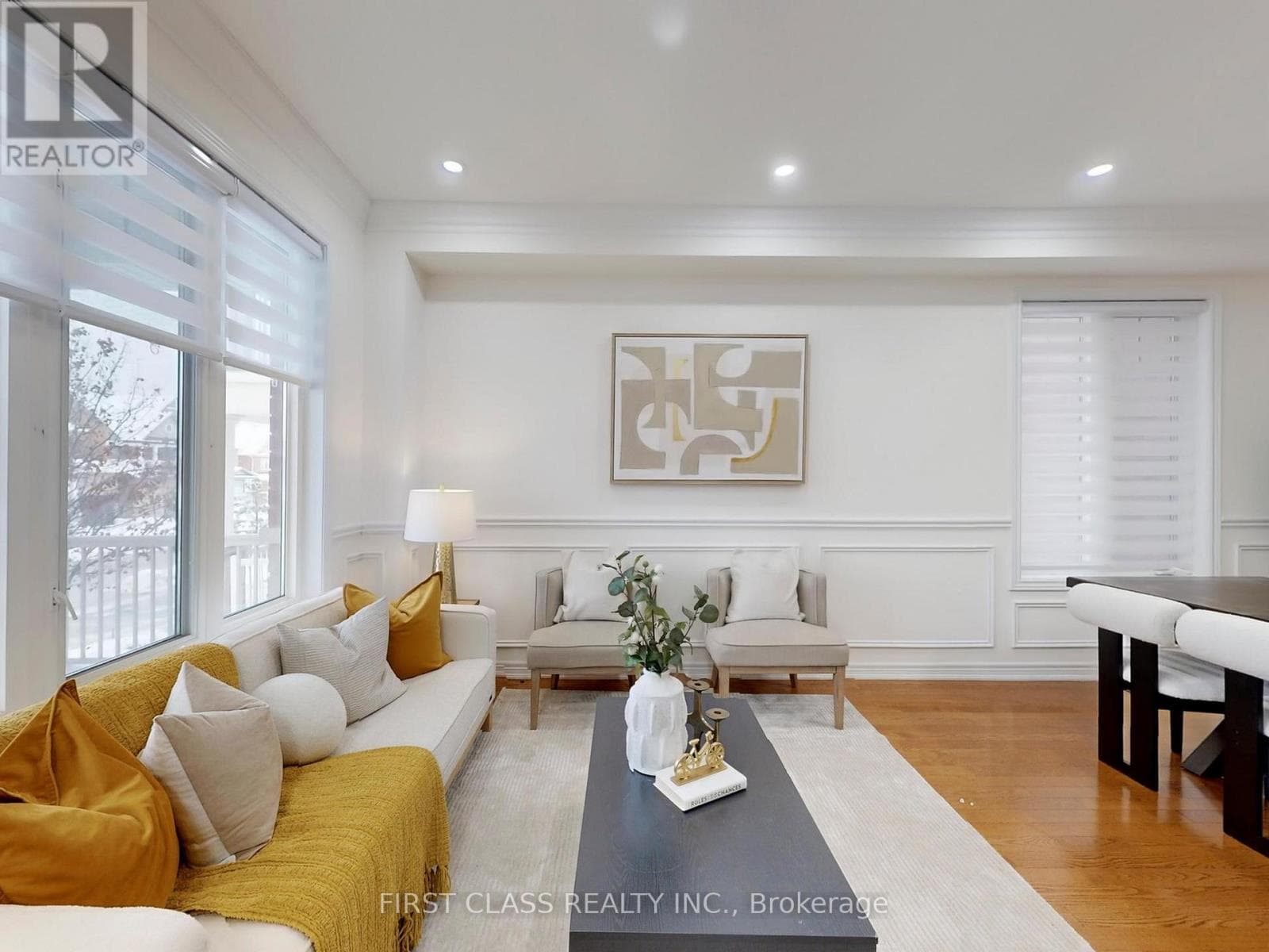 16 MILOS ROAD — Richmond Hill (Jefferson), Ontario - Main photo