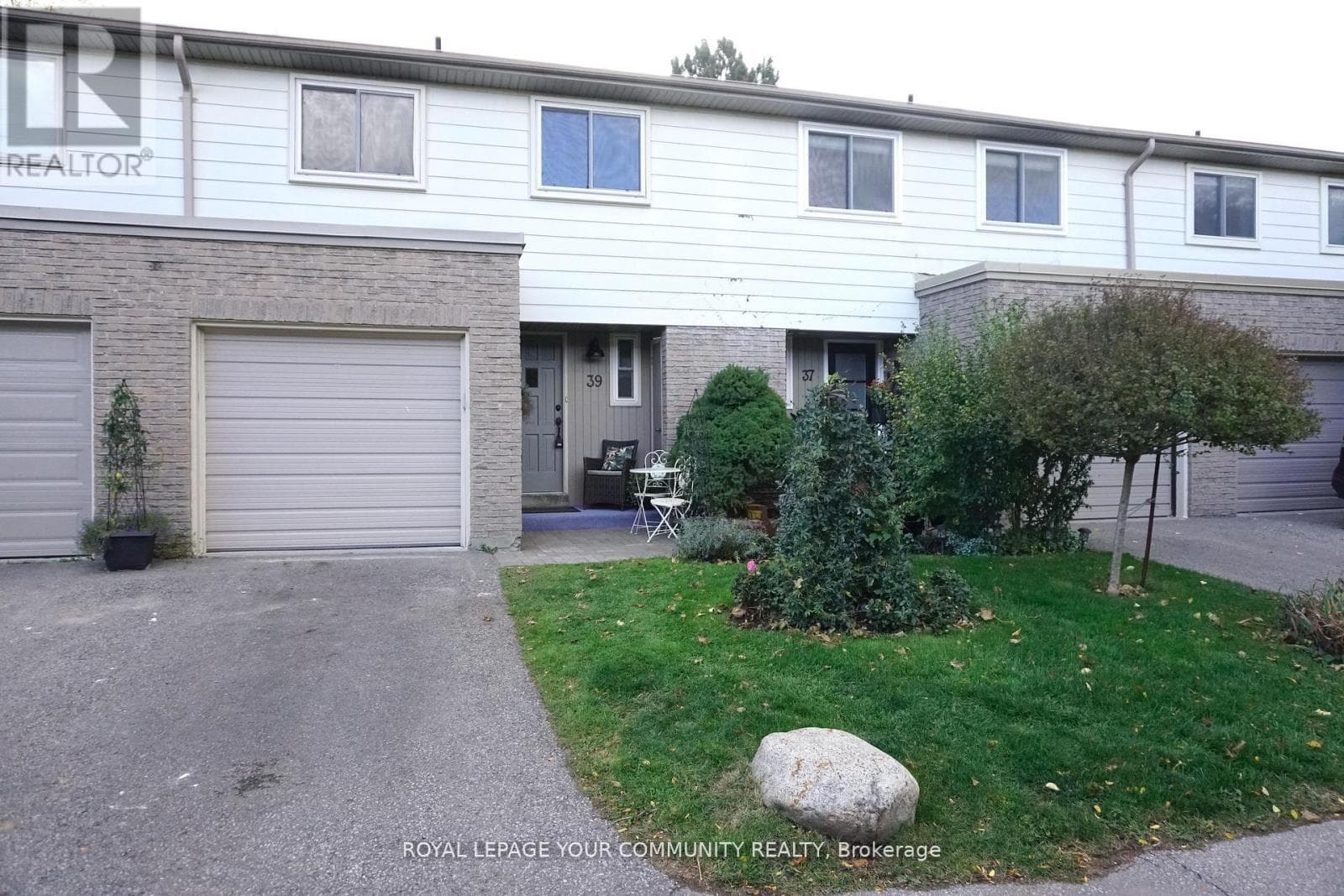 39 KNIGHTSBRIDGE WAY — Markham (Markham Village), Ontario - Main photo