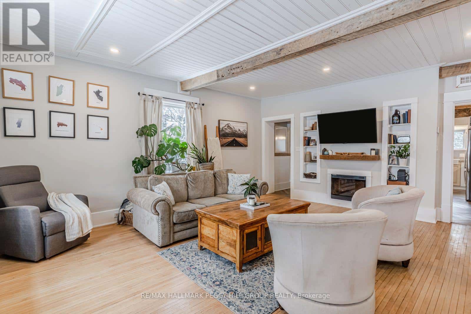 7196 26 HIGHWAY — Clearview (Stayner), Ontario - Photo 2 of 22