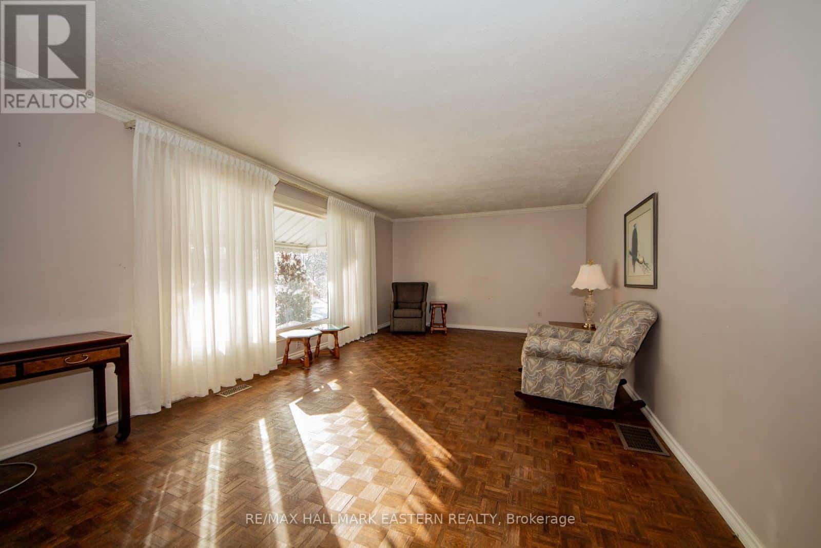 764 COUNTY RD 40 — Douro-Dummer, Ontario - Photo 4 of 42