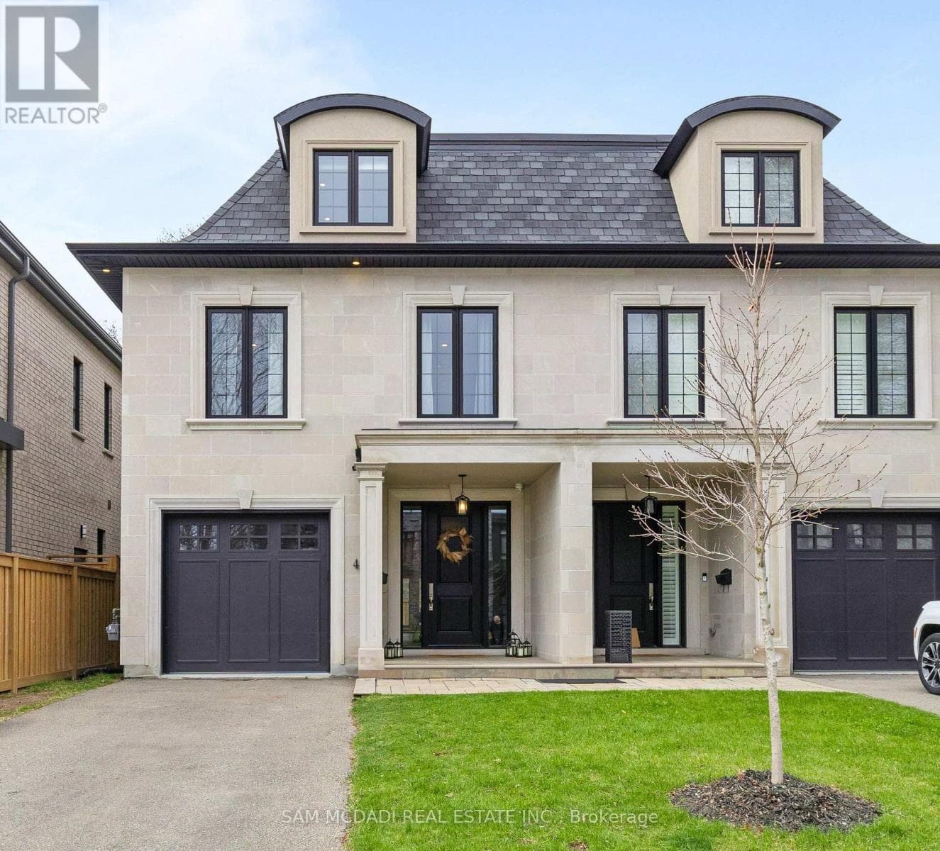 4 IROQUOIS AVENUE — Mississauga (Port Credit), Ontario - Main photo