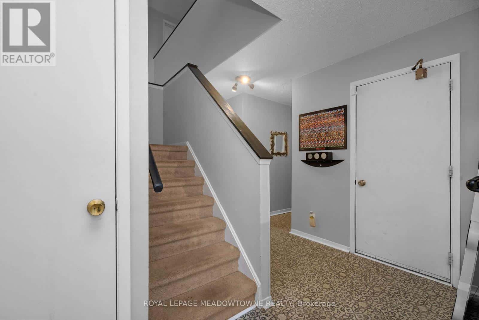 78 - 3079 FIFTH LINE W — Mississauga (Erin Mills), Ontario - Photo 4 of 27