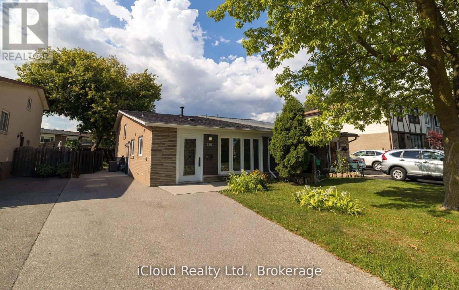 170 CLARENCE STREET — Brampton (Brampton East), Ontario - Photo 2 of 30