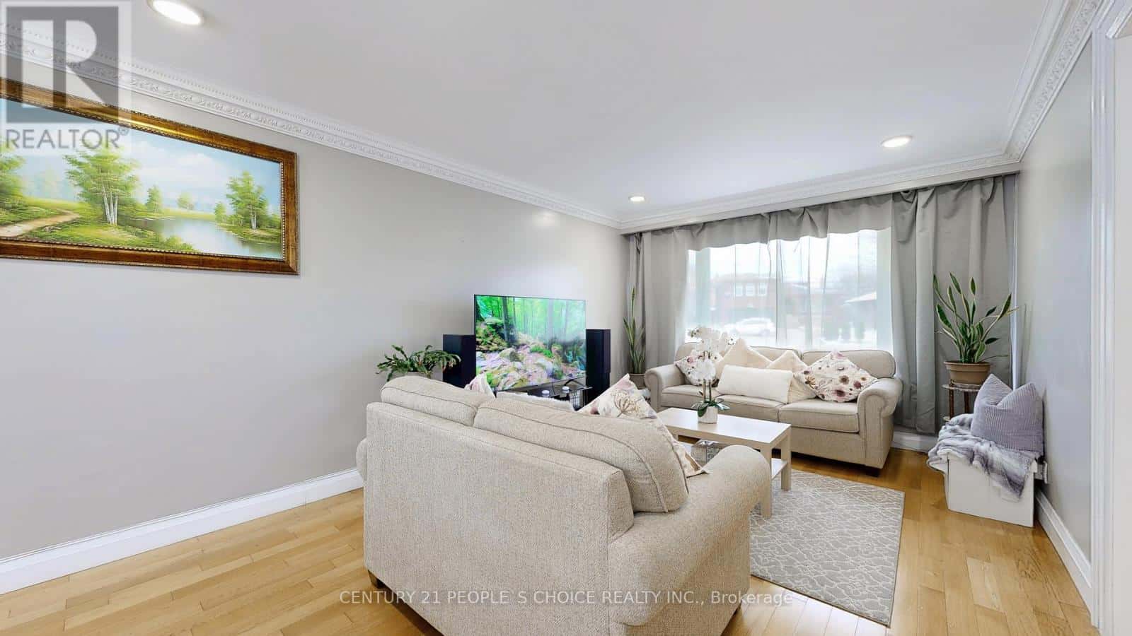 2864 WESTON ROAD — Toronto (Humberlea-Pelmo Park), Ontario - Photo 5 of 45