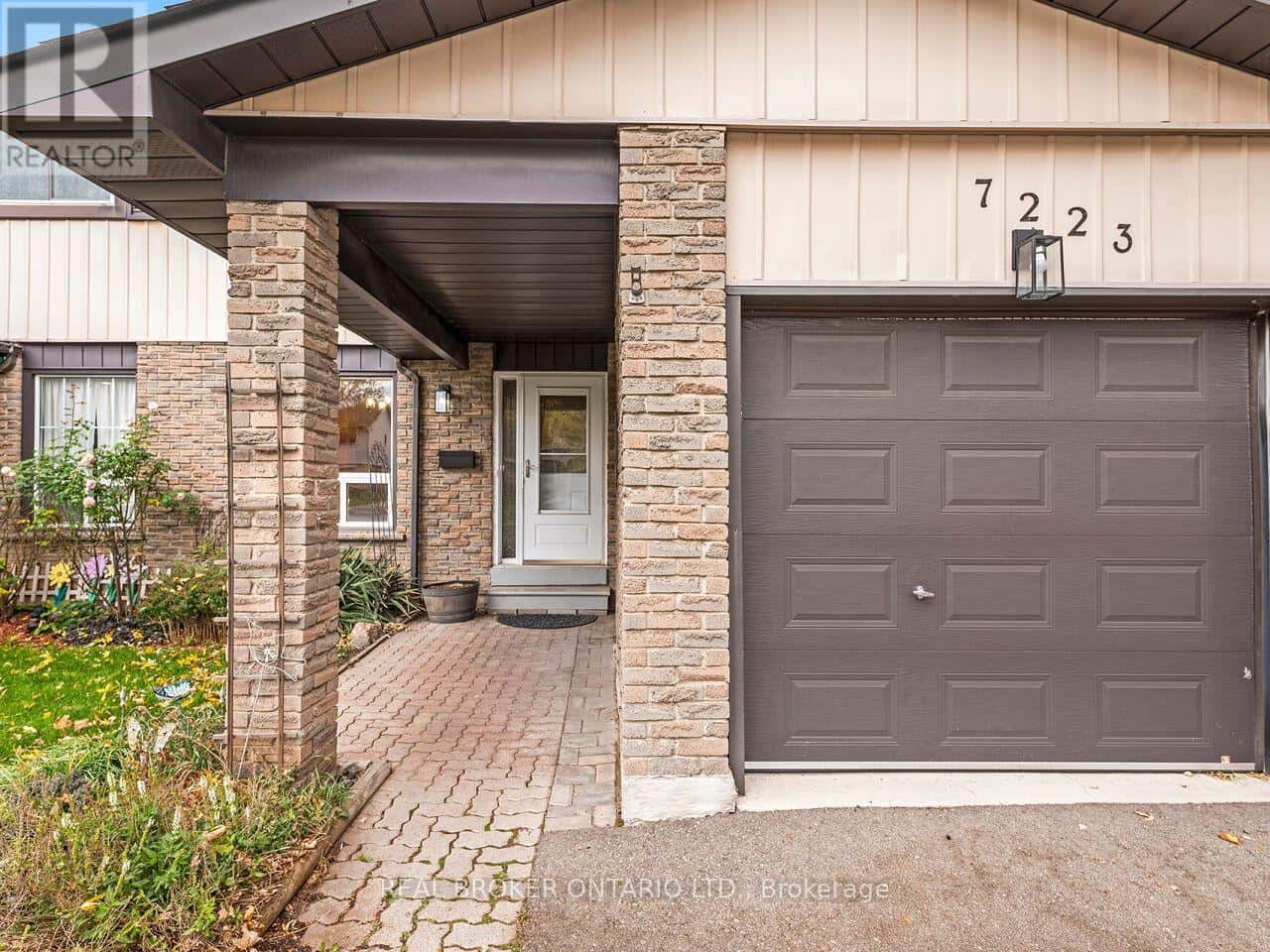 7223 BENDIGO CIRCLE — Mississauga (Meadowvale), Ontario - Photo 3 of 50