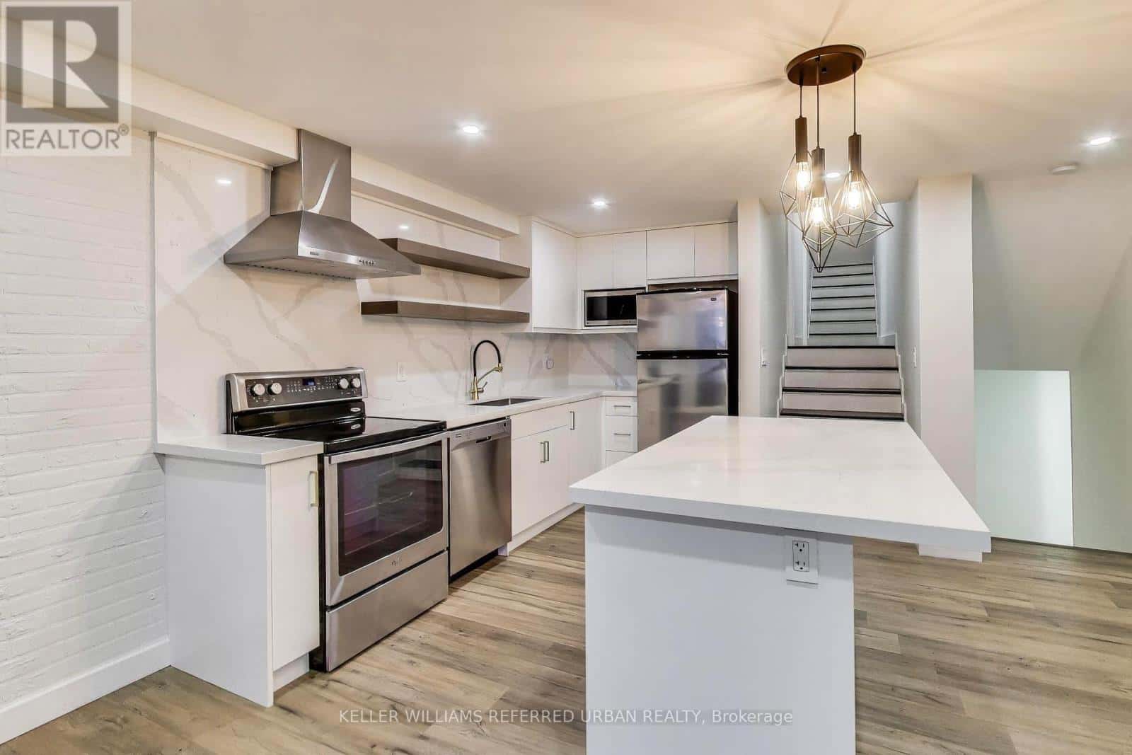 1215 - 11 WINCOTT DRIVE — Toronto (Kingsview Village-The Westway), Ontario - Photo 5 of 39