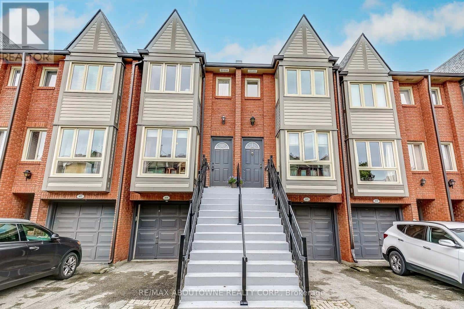 418 - 895 MAPLE AVENUE — Burlington (Brant), Ontario - Photo 3 of 39