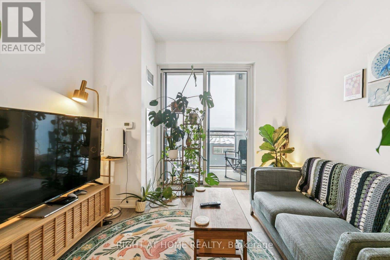 501 - 1050 MAIN ST ESTATES E — Milton (DE Dempsey), Ontario - Photo 5 of 35