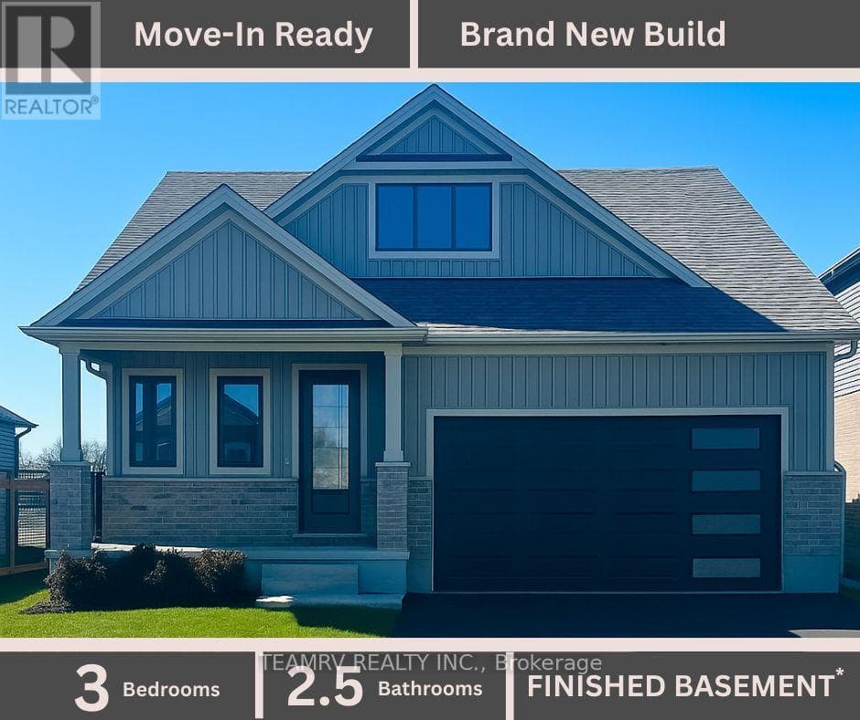 11 SYCAMORE DRIVE — Tillsonburg, Ontario - Main photo