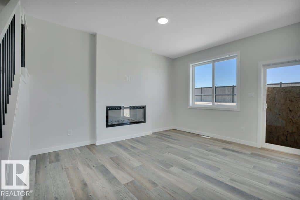 192 Munn WY — Leduc, Alberta - Photo 5 of 51