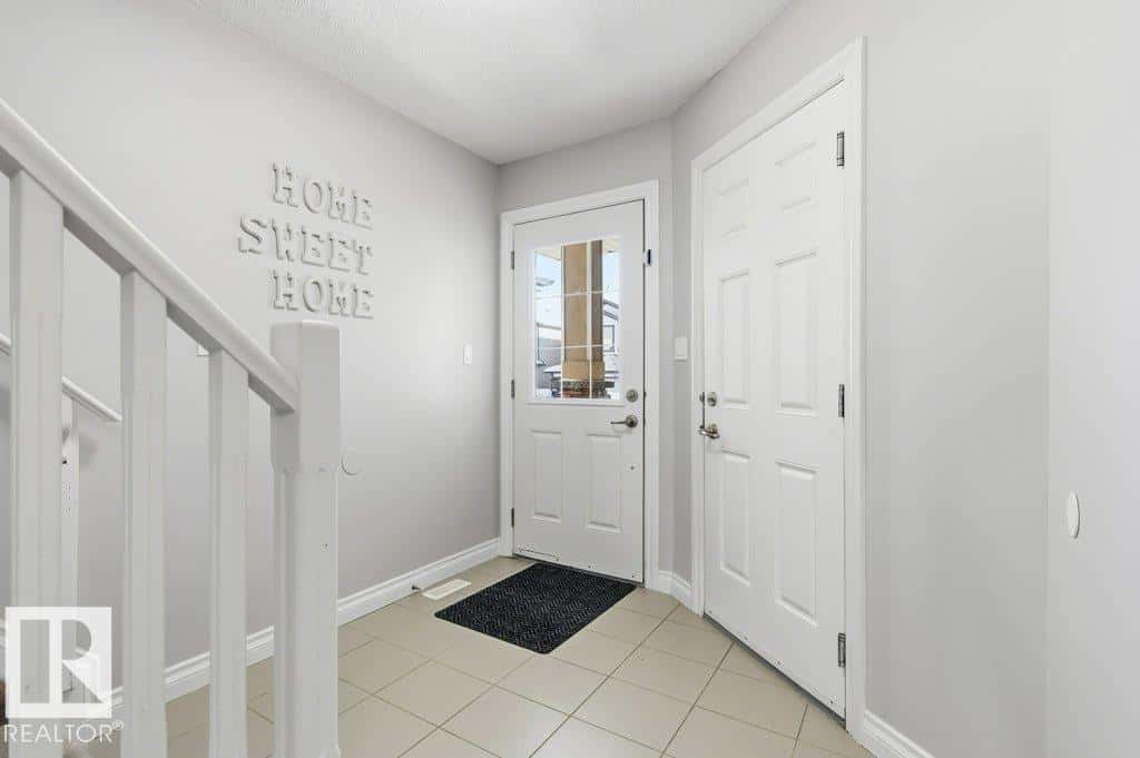 140 Cranston PL — Fort Saskatchewan, Alberta - Photo 4 of 50