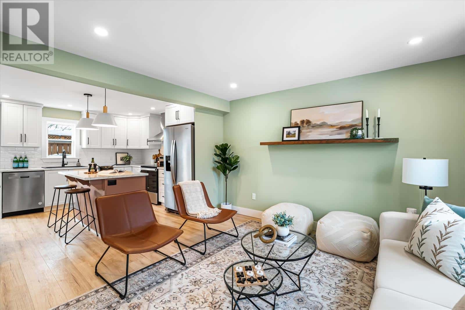 9 Stephen Place — St. John's, Newfoundland & Labrador - Photo 3 of 29