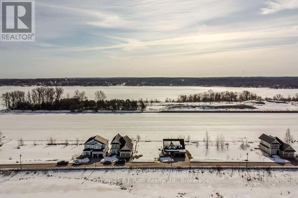 27 - 53 DOCK LANE — Tay (Port McNicoll), Ontario - Photo 4 of 41