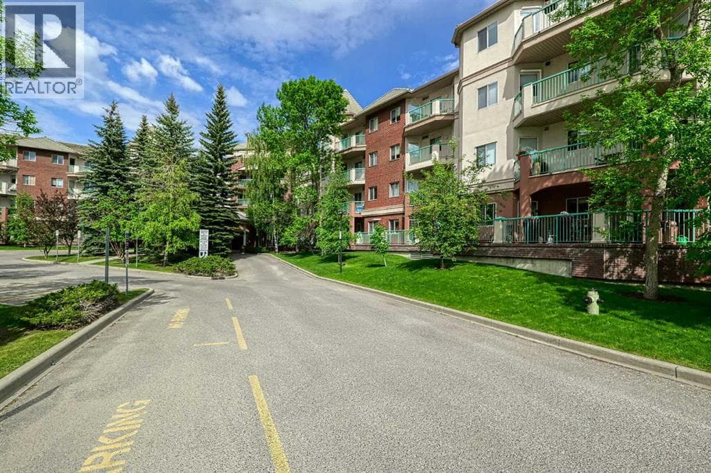 321, 200 Lincoln Way SW — Calgary, Alberta - Main photo