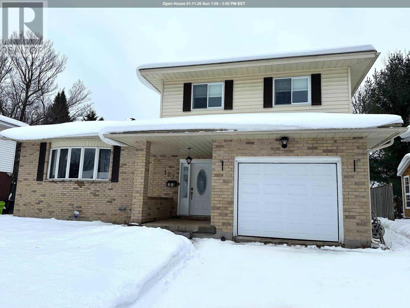 Sault Ste. Marie — Sault Ste. Marie - Photo 3 of 46