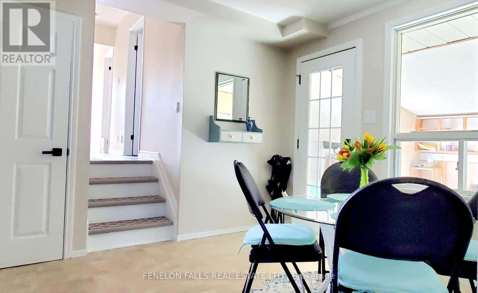 7 JAMES STREET — Kawartha Lakes (Lindsay), Ontario - Photo 3 of 32