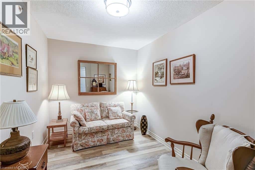 100 BURLOAK Drive Unit# 1201 — Burlington, Ontario - Photo 5 of 44