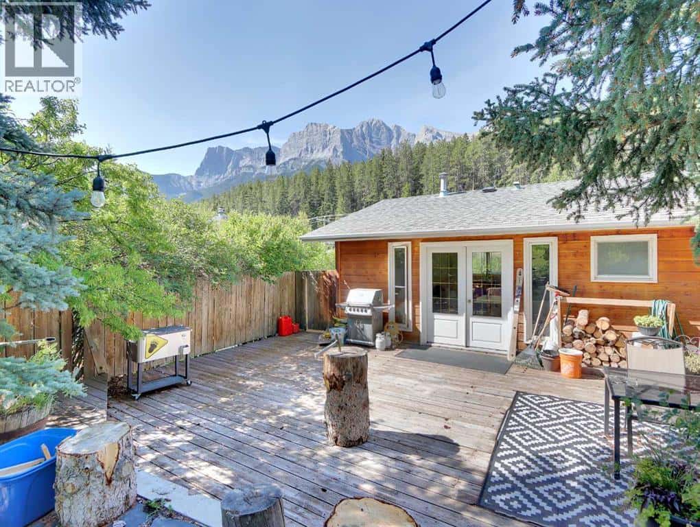 252 Three Sisters Drive — Canmore, Alberta - Photo 2 of 32