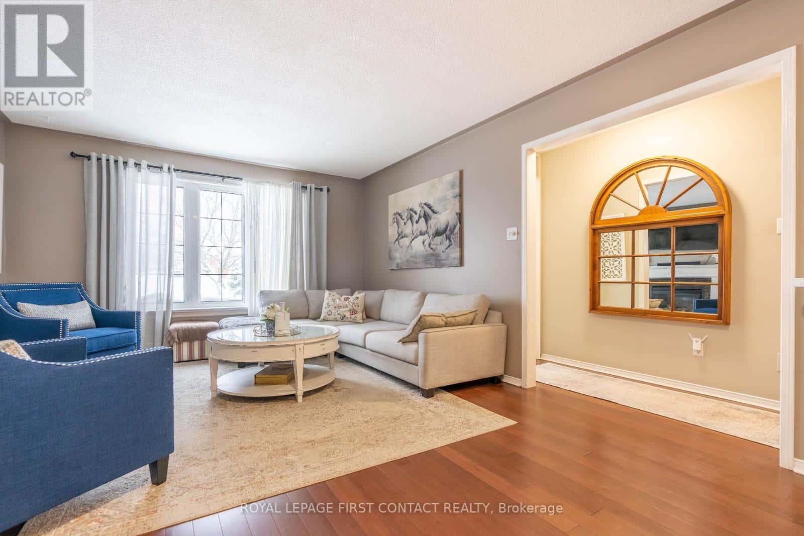 10 WISMER AVENUE — Barrie (Northwest), Ontario - Photo 3 of 24