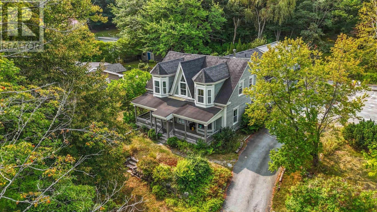 57 King Street — Bridgewater, Nova Scotia - Photo 2 of 50