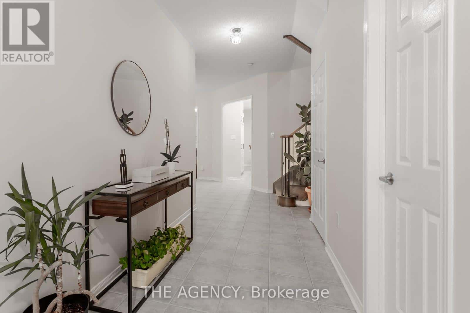 13 SMOOTHWATER STREET — Brampton (Sandringham-Wellington), Ontario - Photo 4 of 38