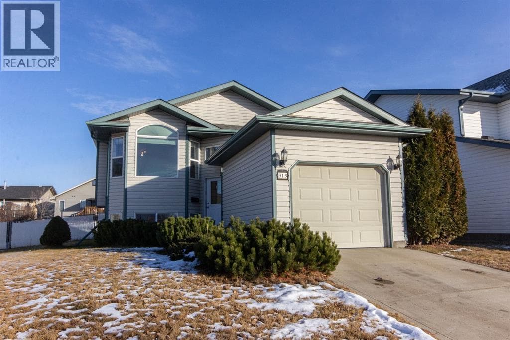 313 Westridge Drive — Blackfalds, Alberta - Main photo
