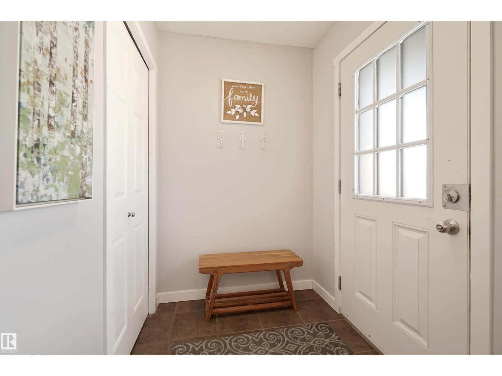 169 62 ST SW — Edmonton, Alberta - Photo 2 of 52