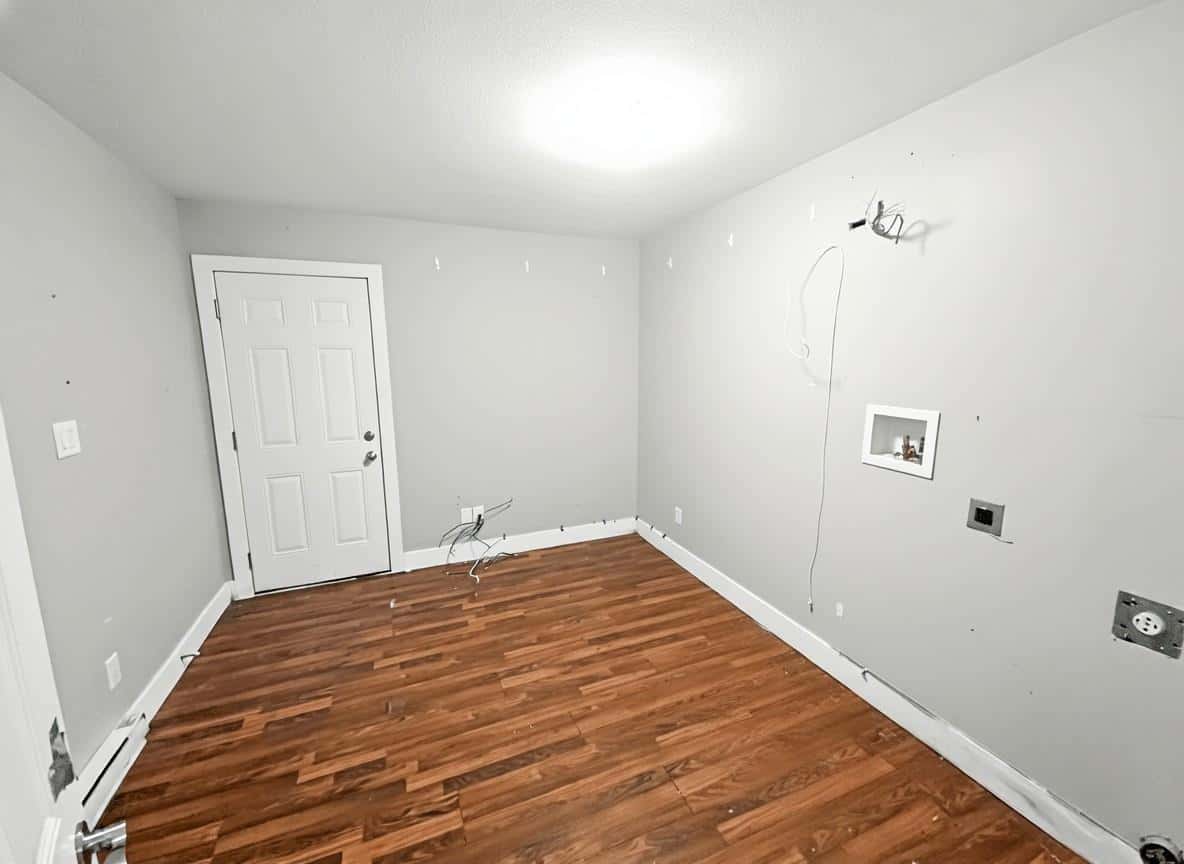 28140 56 AVENUE — Abbotsford, British Columbia - Photo 3 of 7