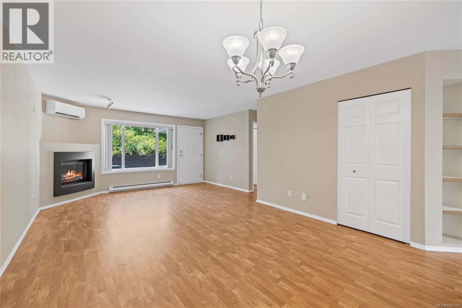 11 454 Morison Ave — Parksville, British Columbia - Photo 5 of 30