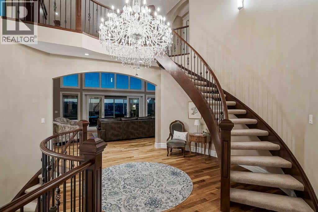 30 Cranridge Heights SE — Calgary, Alberta - Photo 2 of 50