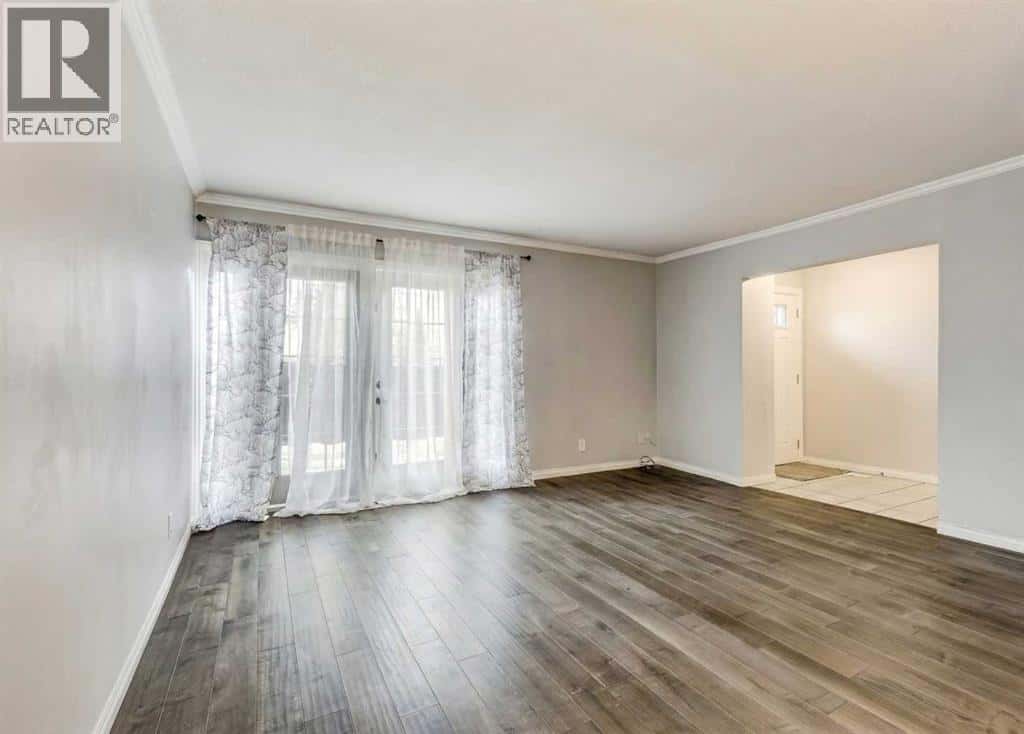 64, 210 86 Avenue — Calgary, Alberta - Photo 5 of 37