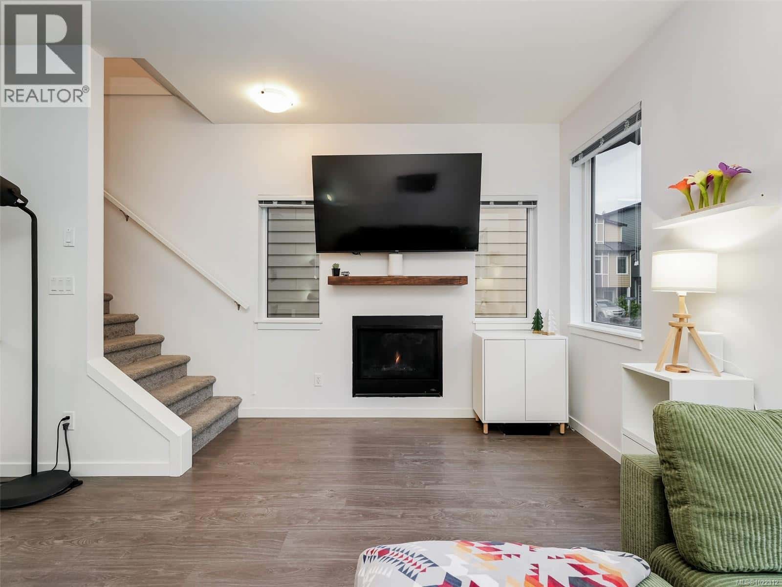 3360 Crossbill Terr — Langford, British Columbia - Photo 4 of 25