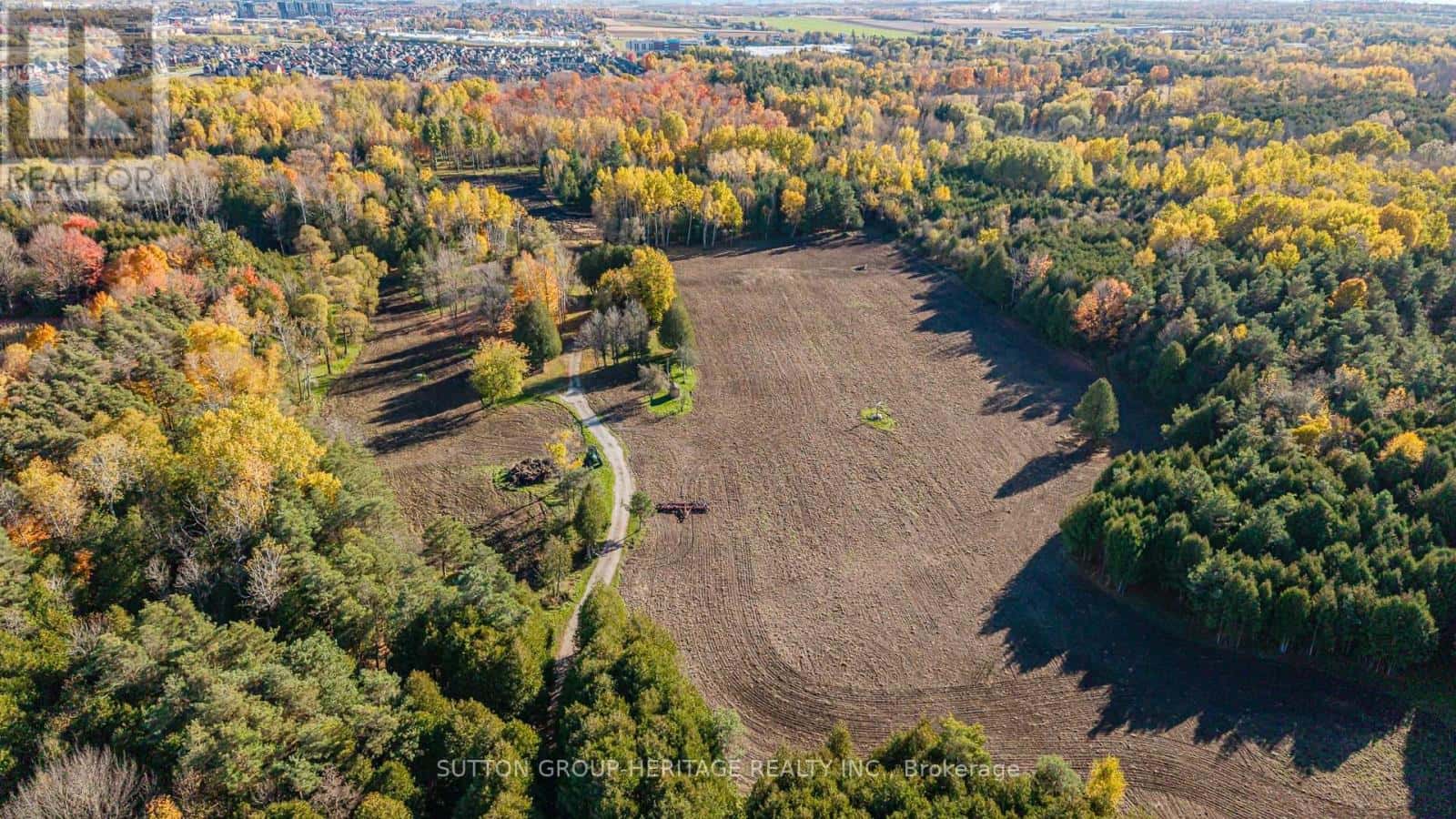 2490 GREEN ROAD — Clarington (Bowmanville), Ontario - Photo 5 of 39