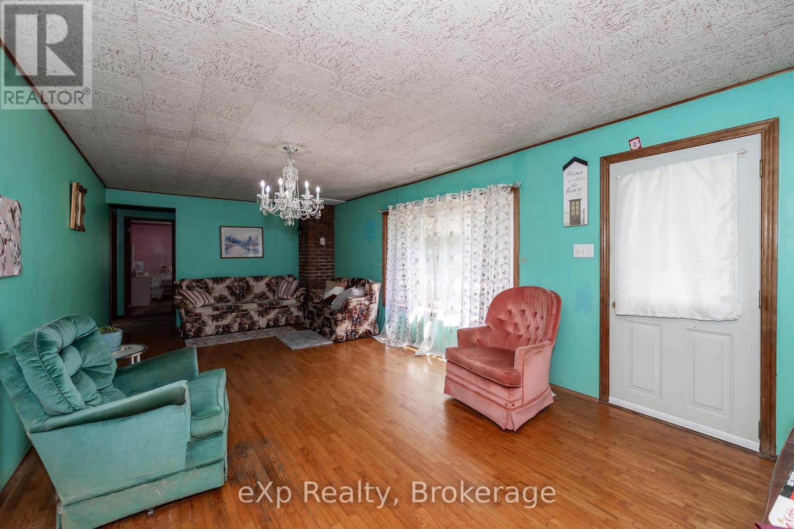 873 14TH STREET W — Georgian Bluffs, Ontario - Photo 5 of 21