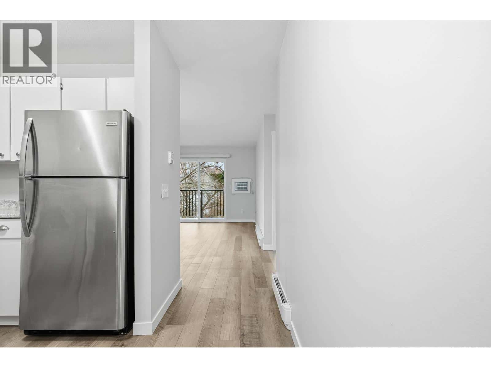 3413 Okanagan Avenue Unit# 16 — Vernon, British Columbia - Photo 5 of 31